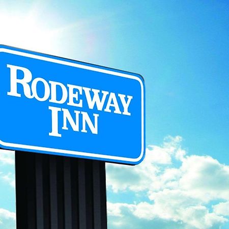 Rodeway Inn La Crosse Esterno foto