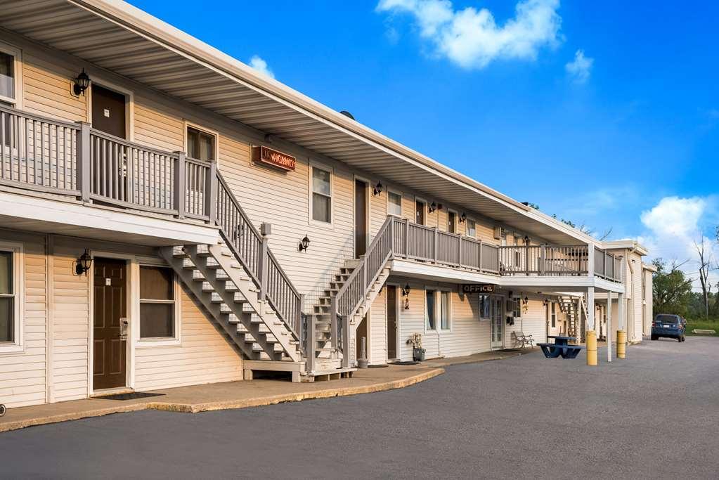 Rodeway Inn La Crosse Esterno foto