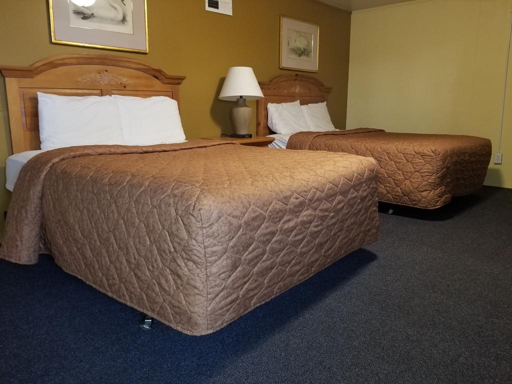 Rodeway Inn La Crosse Esterno foto